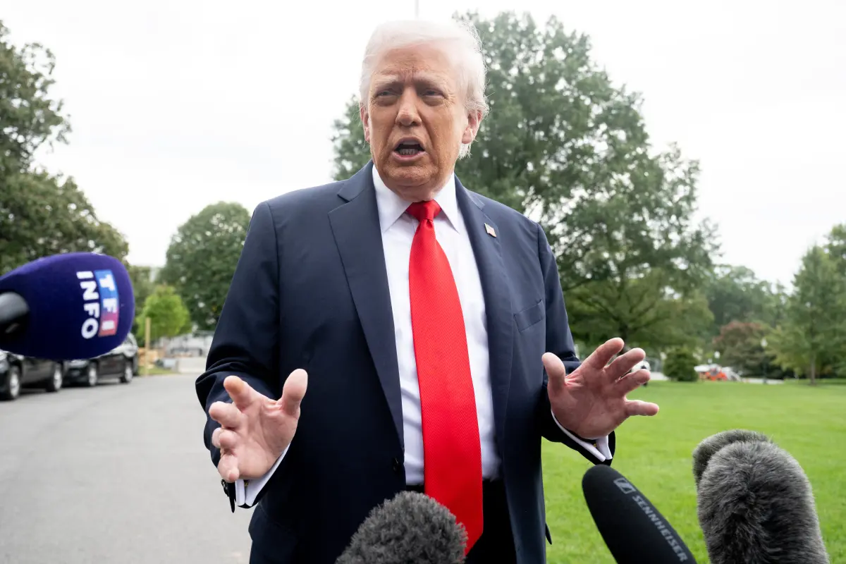 Trump anuncia que han derribado una tercera embarcación con narcotraficantes procedente de Venezuela