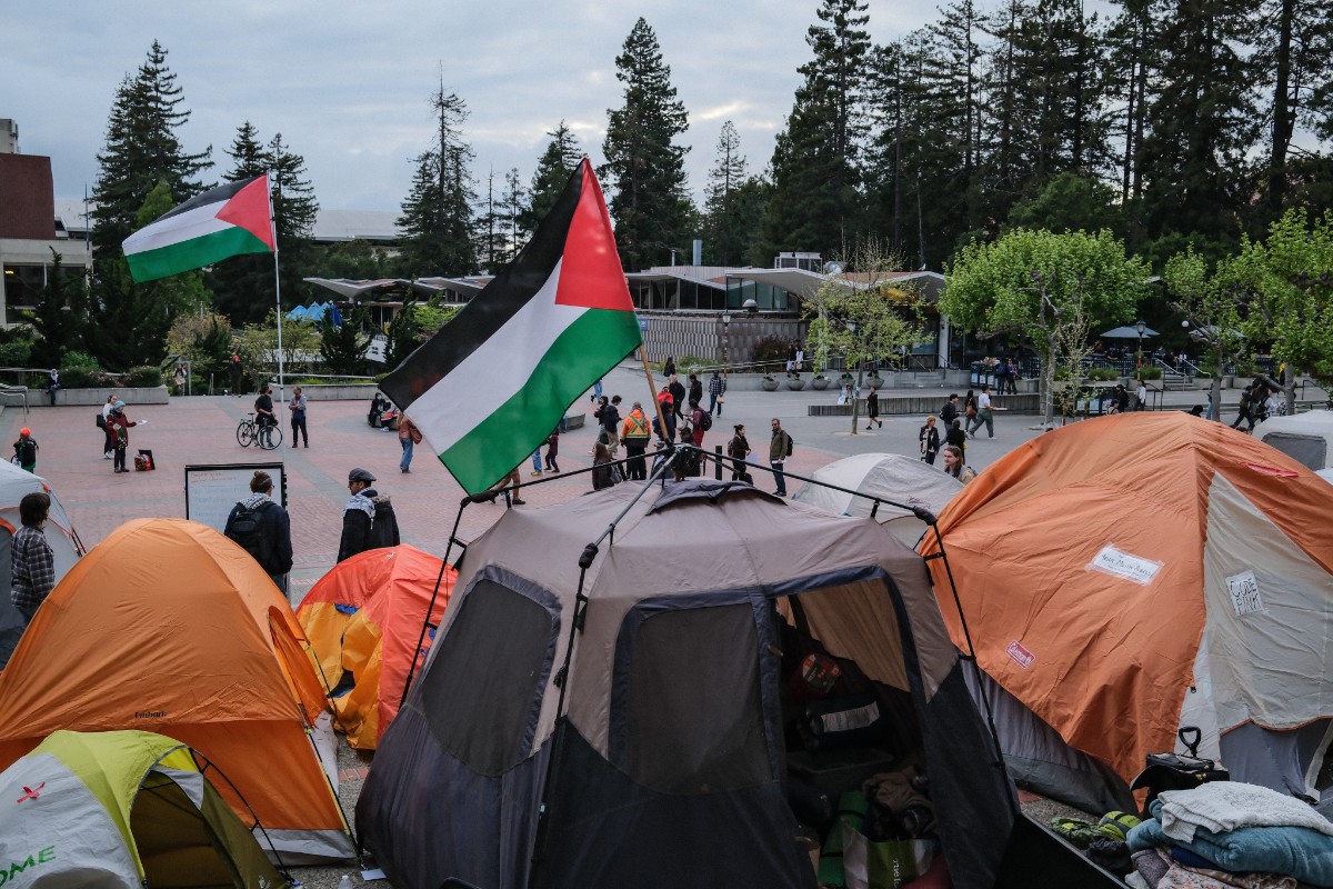 La Universidad de Berkeley entrega a la Administración Trump un listado de 160 personas implicadas en actos de antisemitismo
