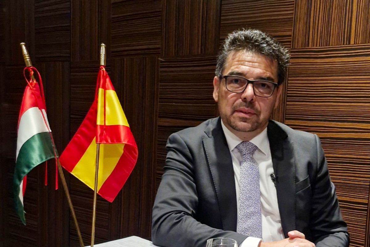 Barna Pál Zsigmond, secretario de Estado húngaro para los Asuntos de la UE: «La élite de Bruselas quiere establecer un Estado federal europeo»