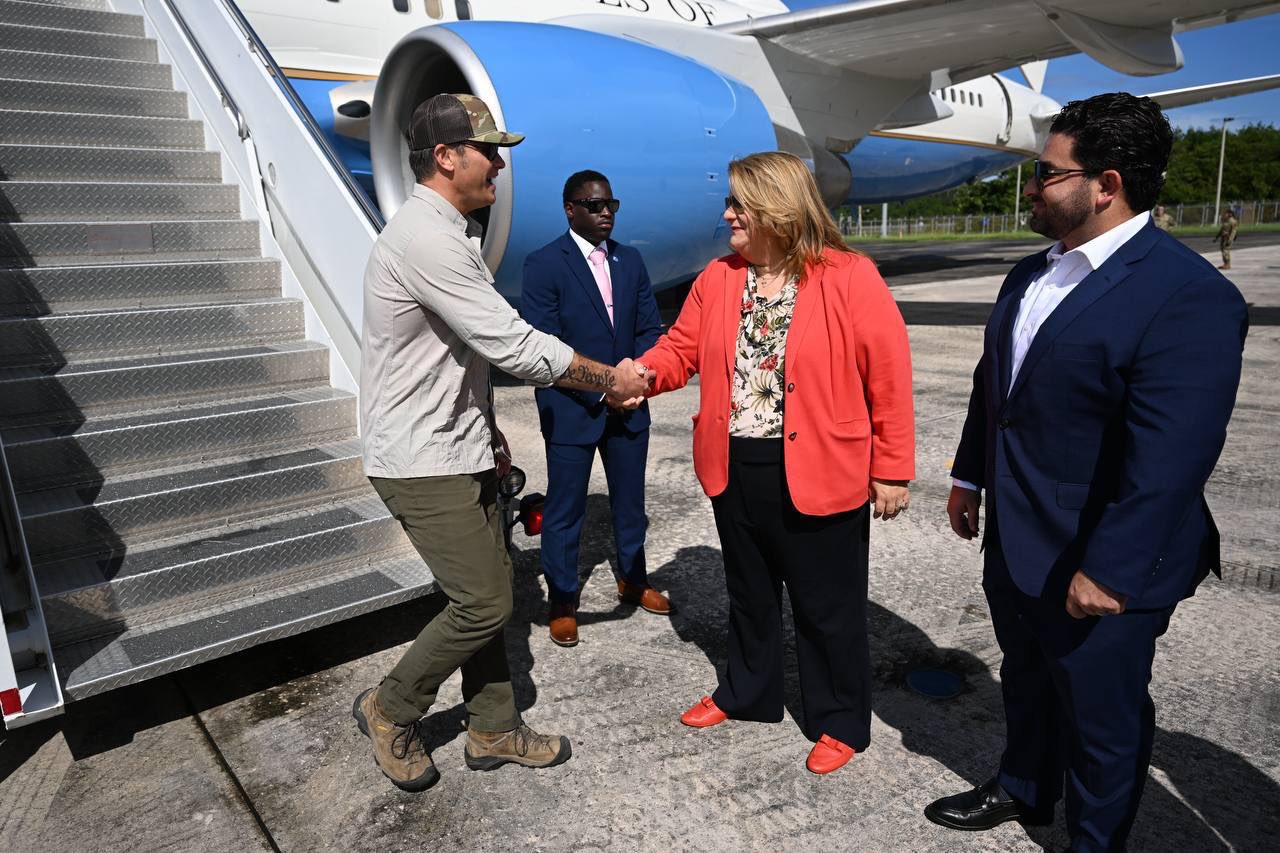 El secretario de Guerra y el jefe del Estado Mayor de EEUU viajan a Puerto Rico para «luchar contra el tráfico y Nicolás Maduro»