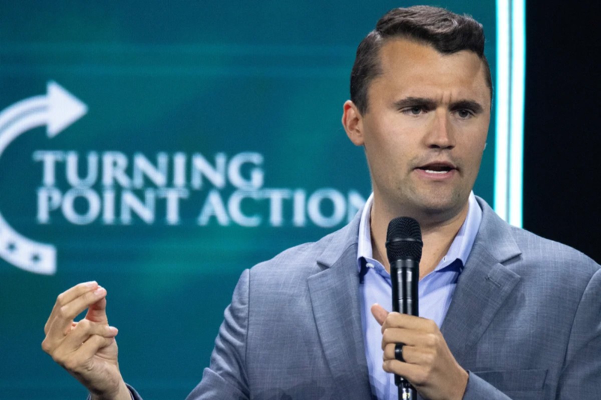 Disparan contra el activista MAGA Charlie Kirk durante un evento en la Universidad del Valle de Utah