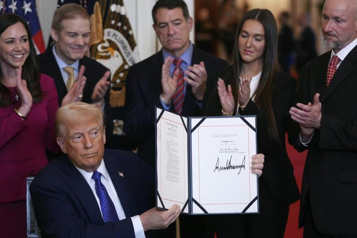El Supremo de EEUU autoriza a la Administración Trump  a llevar a cabo redadas y detenciones de inmigrantes ilegales en Los Ángeles