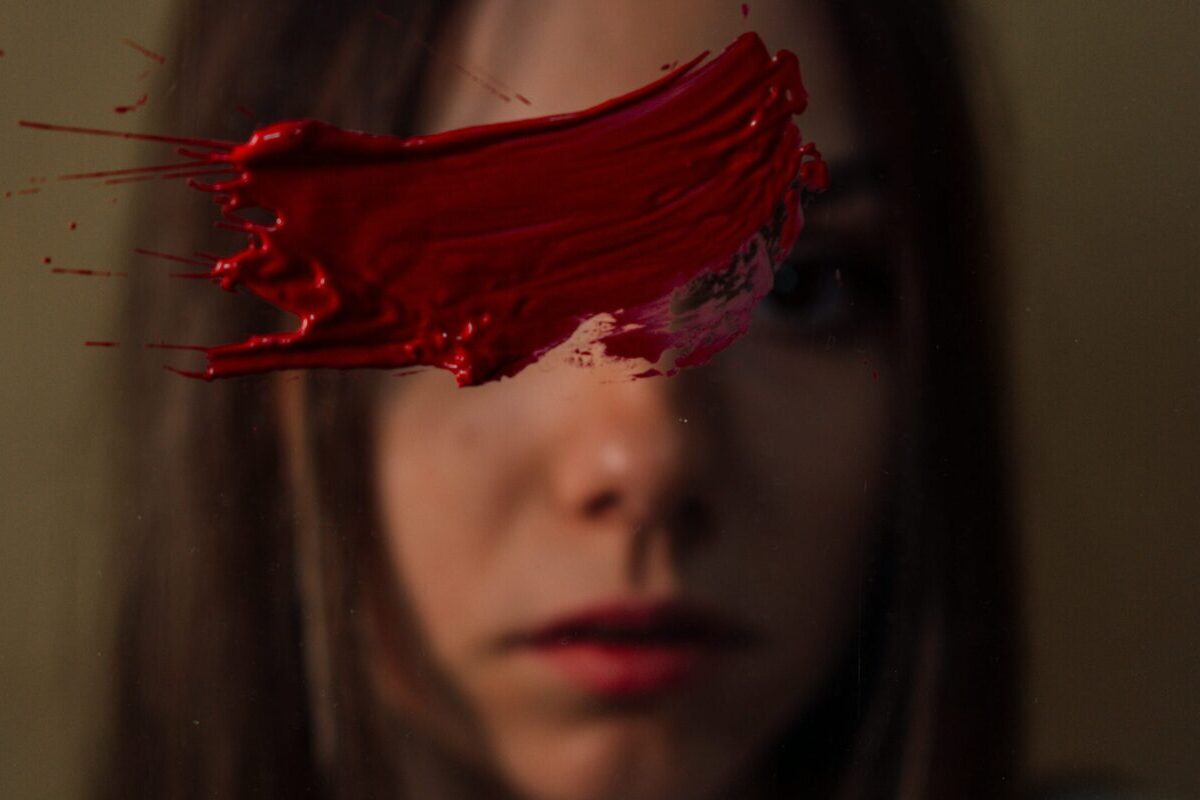 Una banda de violadores de origen extranjero queda libre tras agredir sexualmente a una niña de 12 años en Austria: «Es una burla a la víctima»
