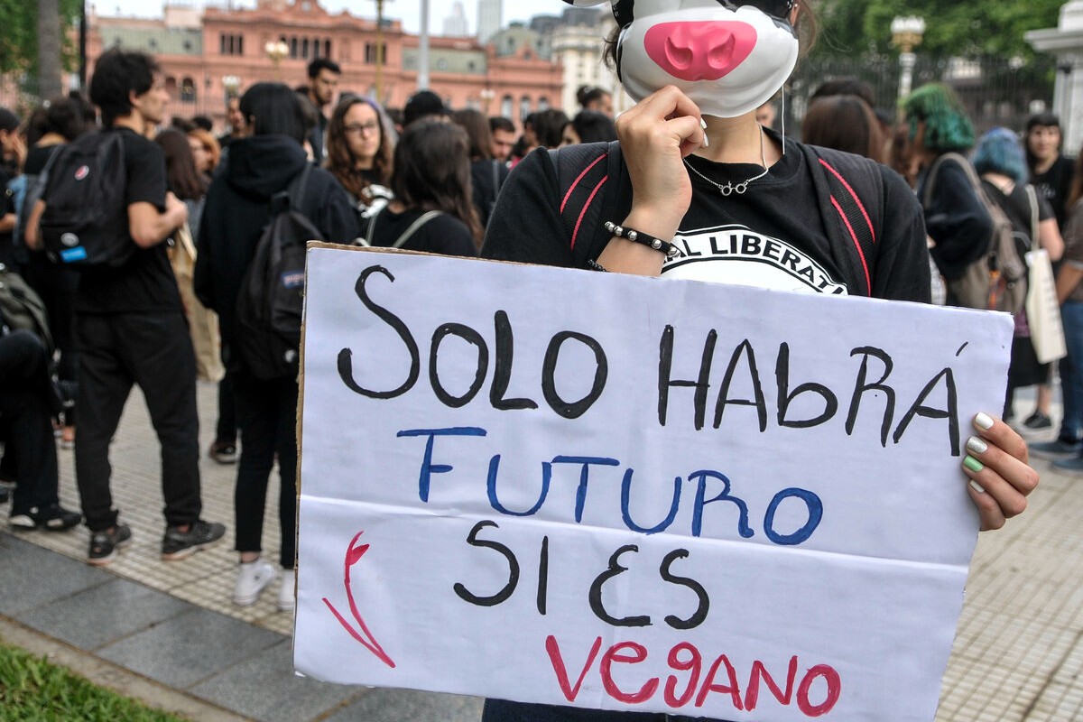 De la moda al declive: el veganismo pierde terreno en la hostelería británica con decenas de cierres de restaurantes