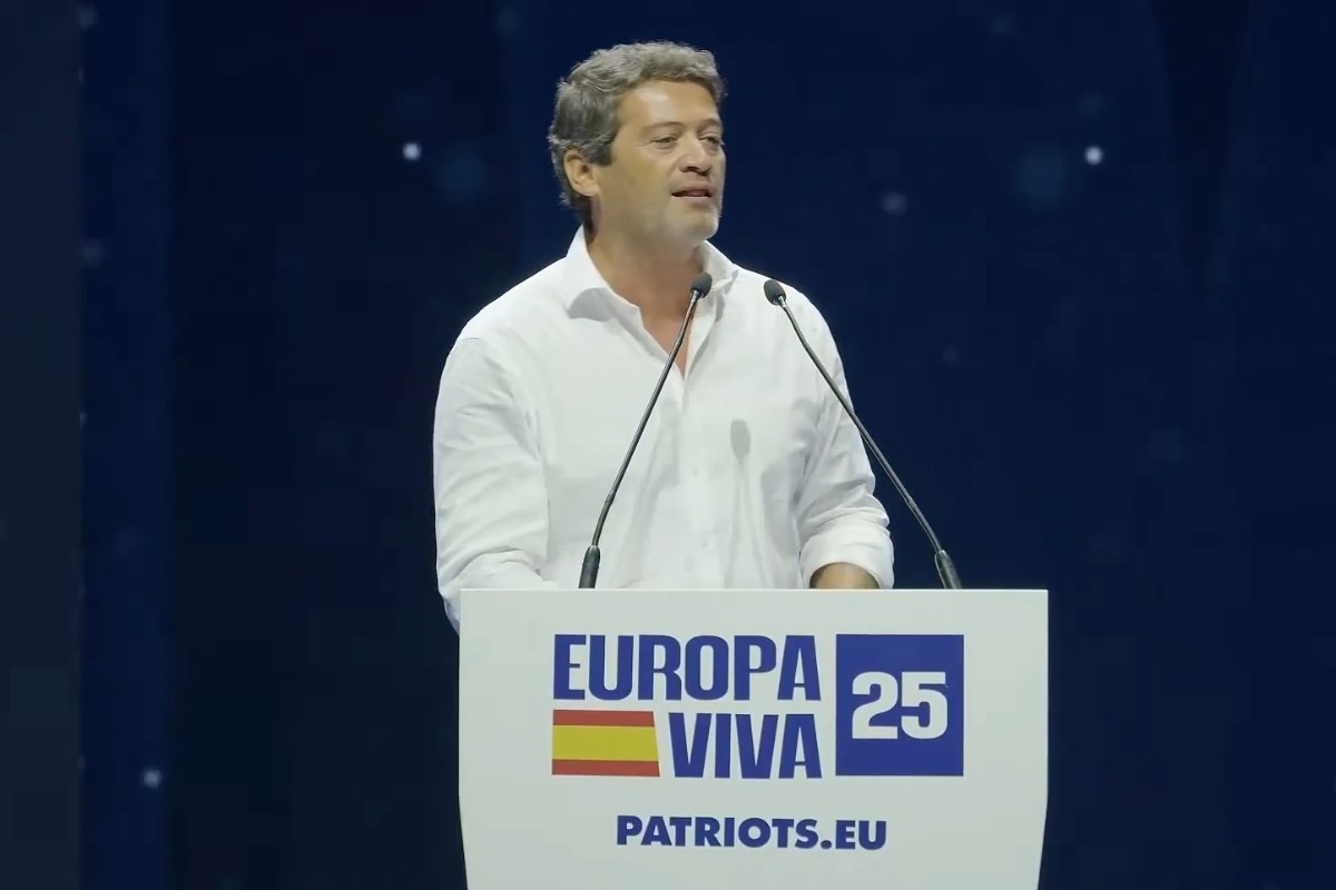 André Ventura, líder de CHEGA, en ‘Europa Viva 25’: «Tenemos que enviar a Pedro Sánchez a la cárcel. Es una mafia dentro del Gobierno»