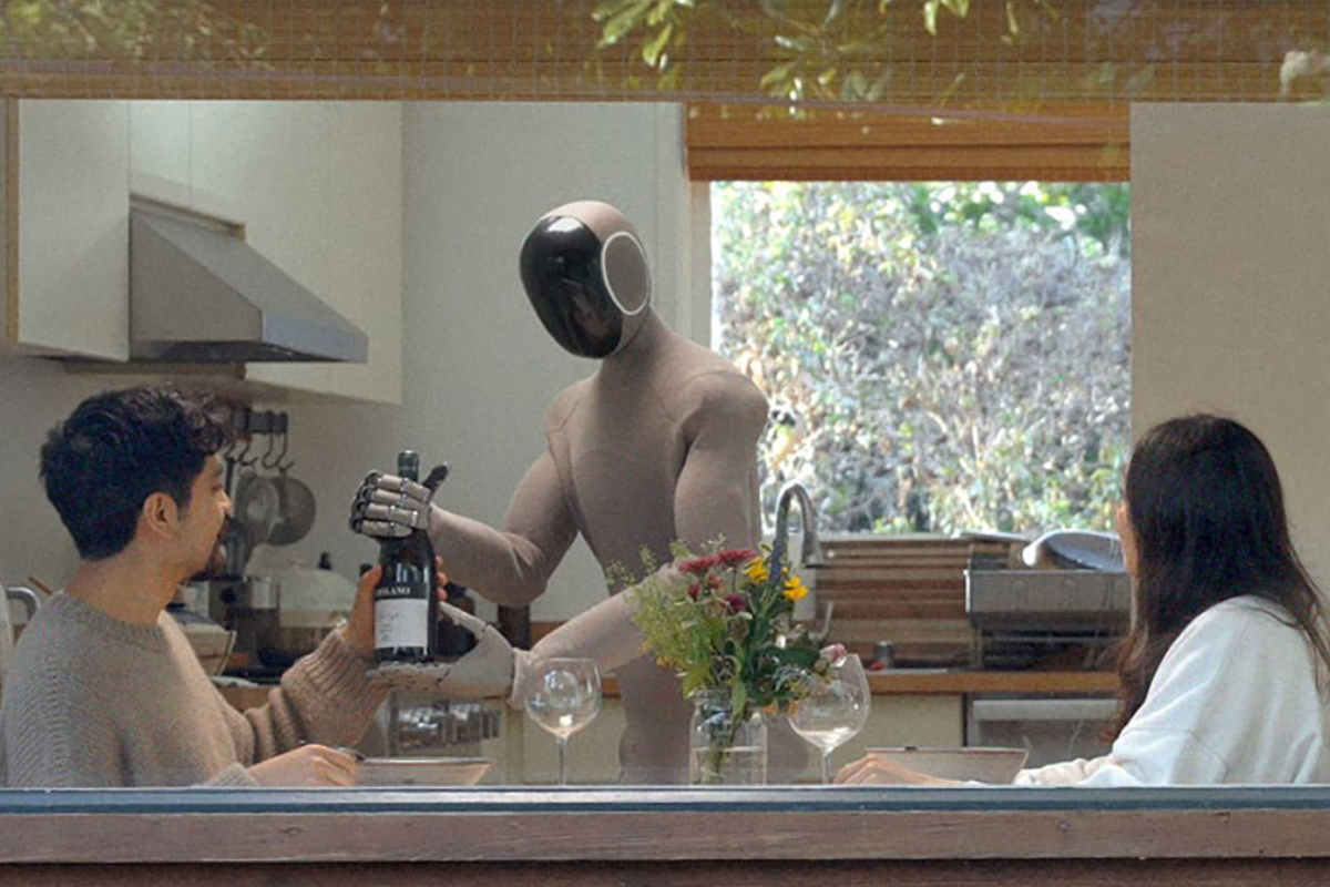 El transhumanismo ya está aquí: un robot que «escucha» y limpia la casa saldrá a la venta en 2026