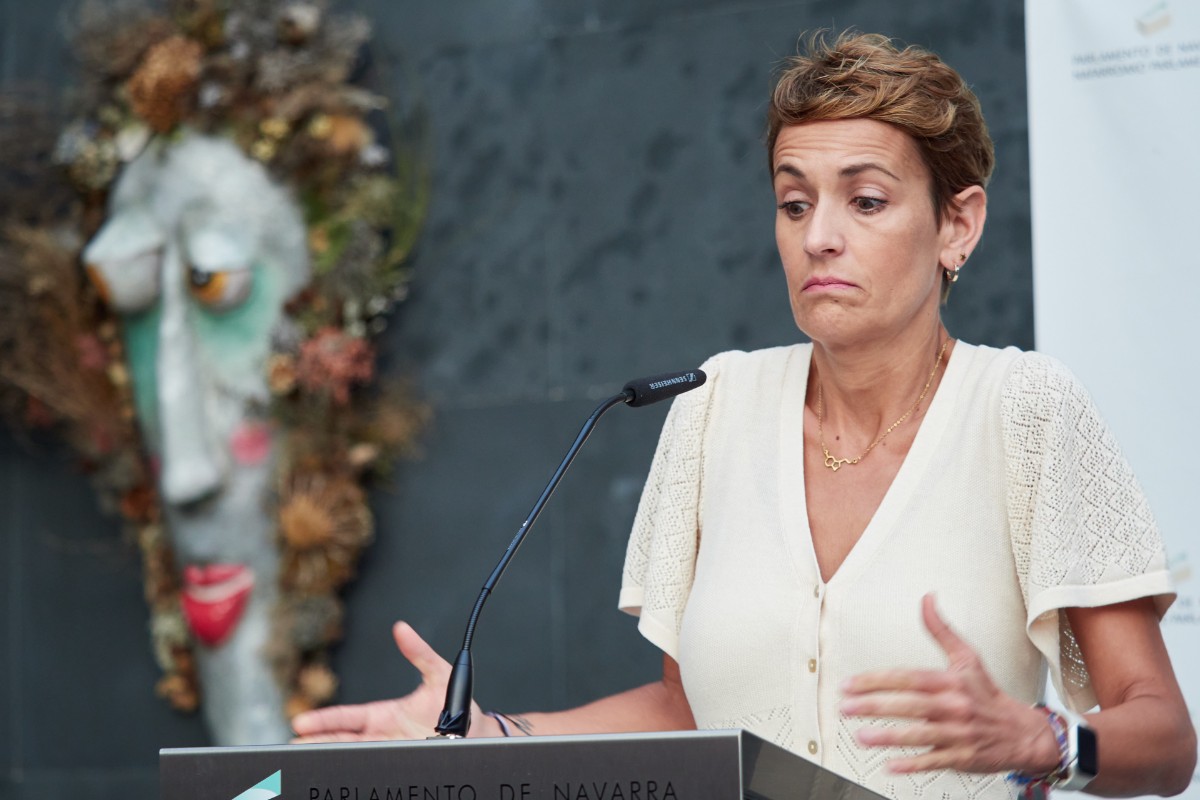 El Gobierno de Chivite paga 1.500 euros al mes a una familia marroquí mientras miles de españoles quedan fuera de las ayudas