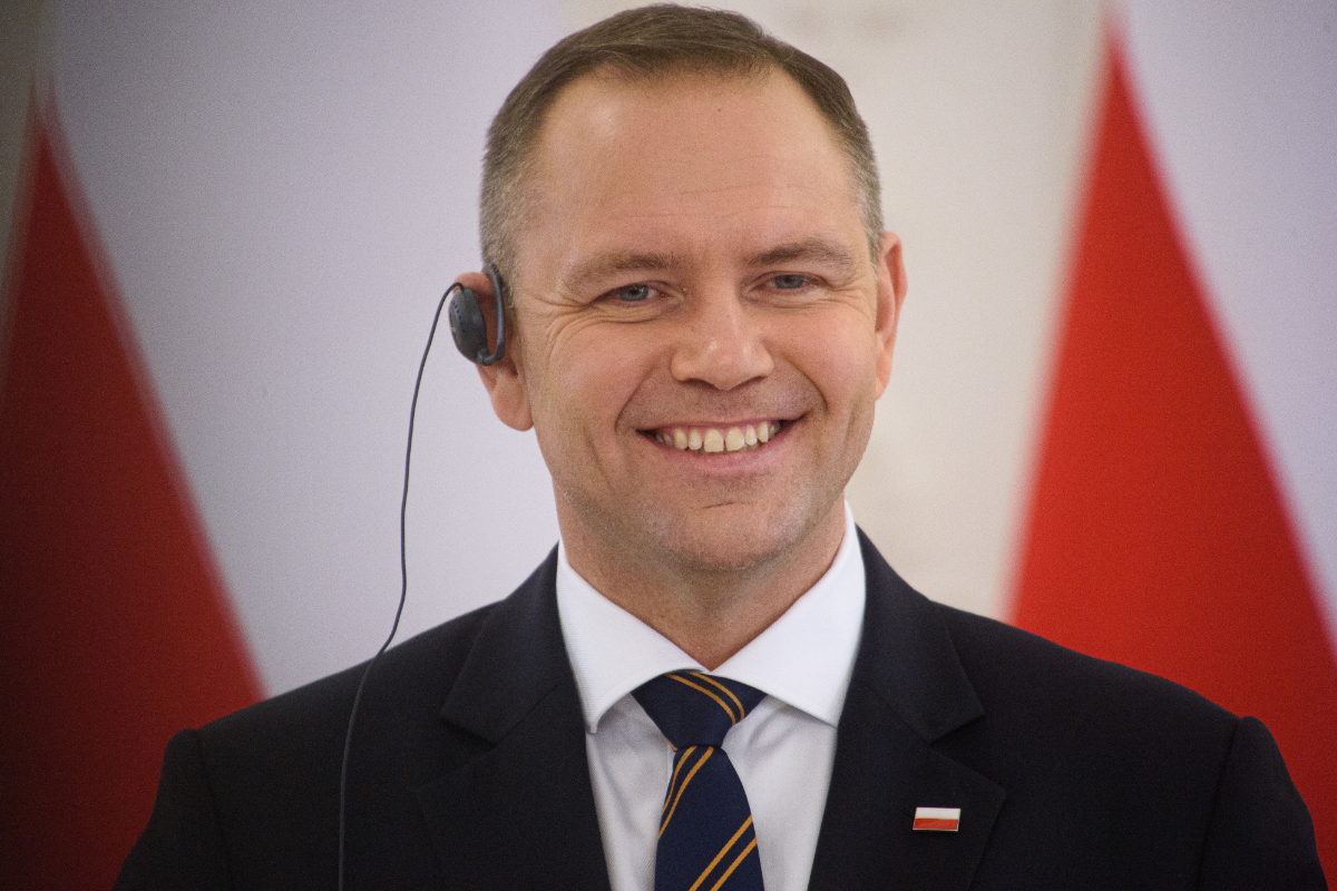 Polonia, un paraíso para las familias: aprueban la exención total de impuesto sobre la renta para padres con dos o más hijos propuesta por el presidente Nawrocki