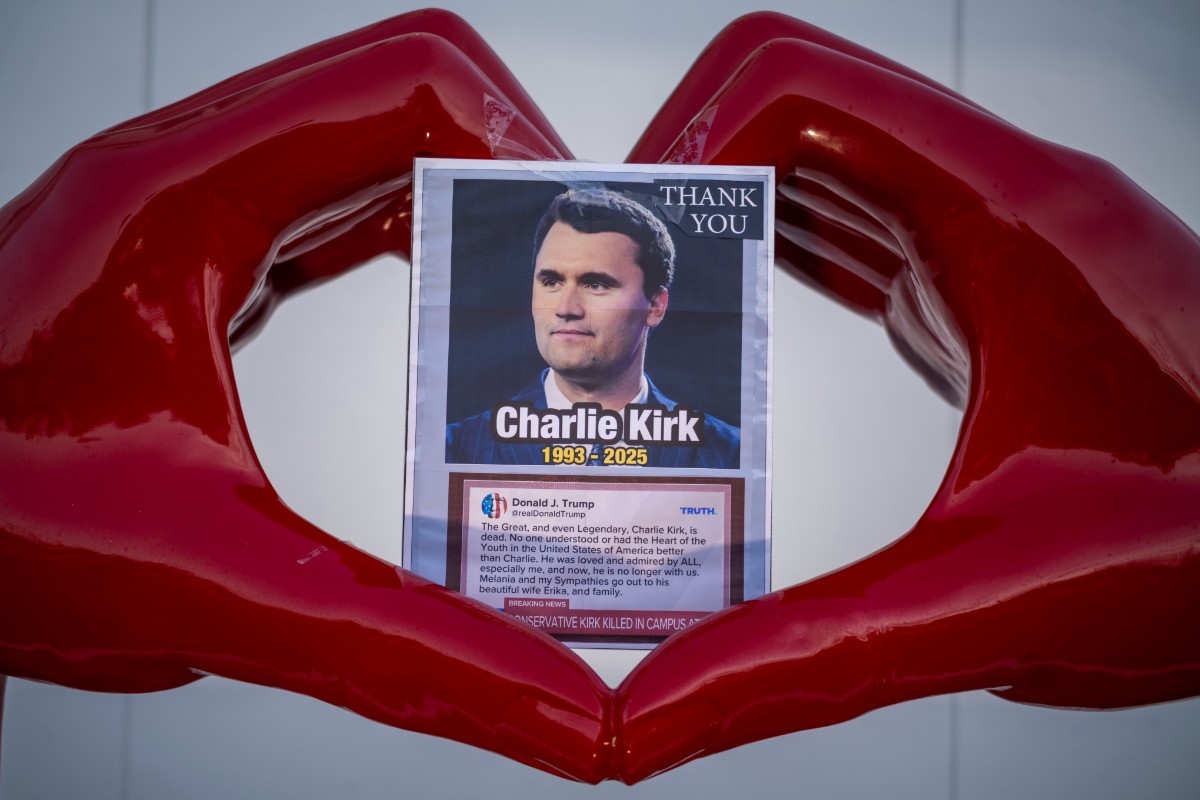 Los patriotas estadounidenses recuerdan a Charlie Kirk durante el Día Nacional instaurado para honrar su legado