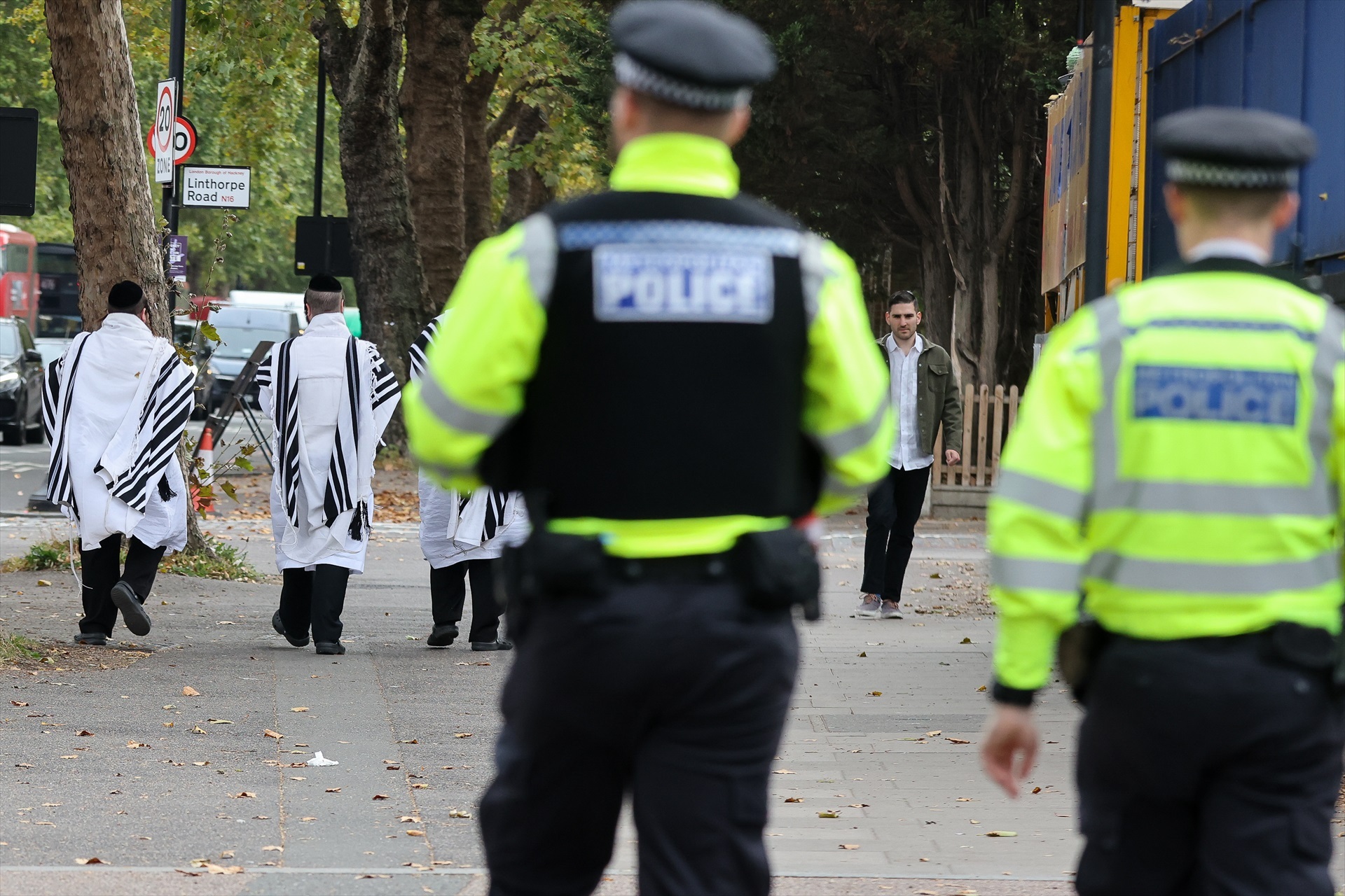 La Policía británica informa de seis detenciones relacionadas con el ataque contra la sinagoga de Mánchester