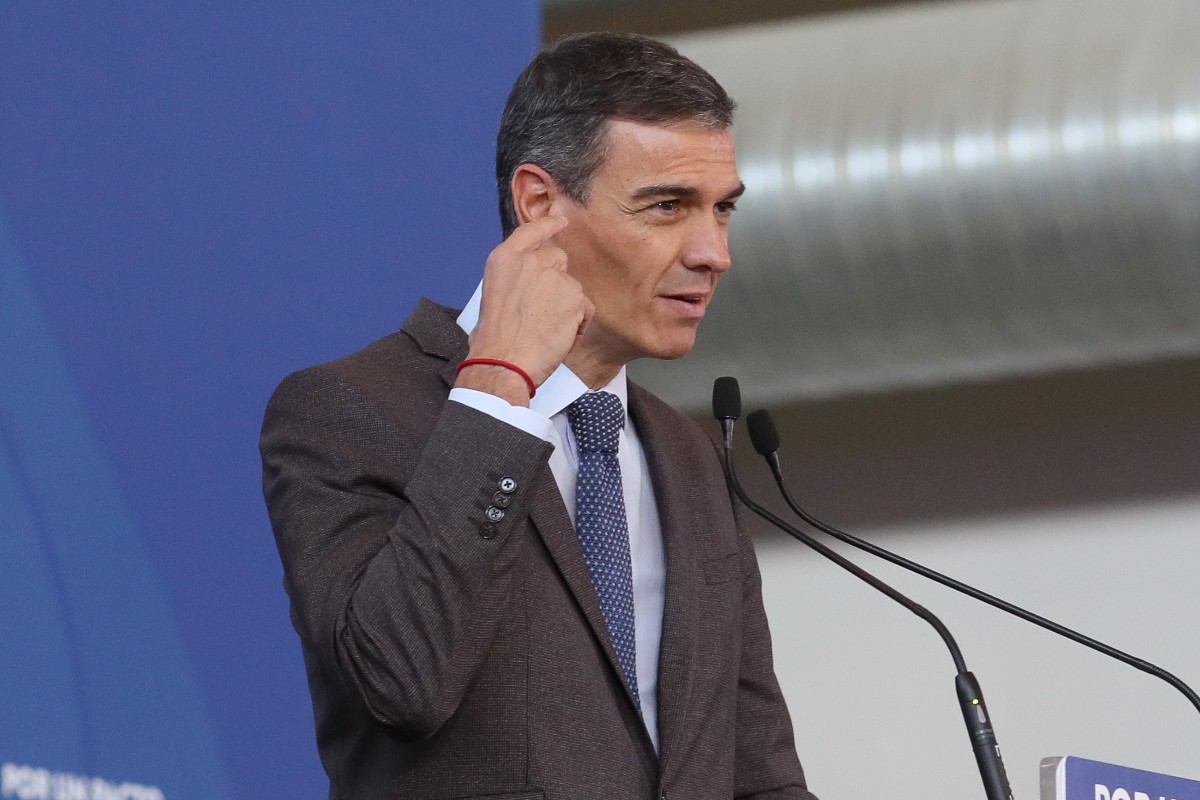 Sánchez miente y asegura que «no se pronuncia» sobre los premios Nobel, pero ha felicitado a seis ganadores