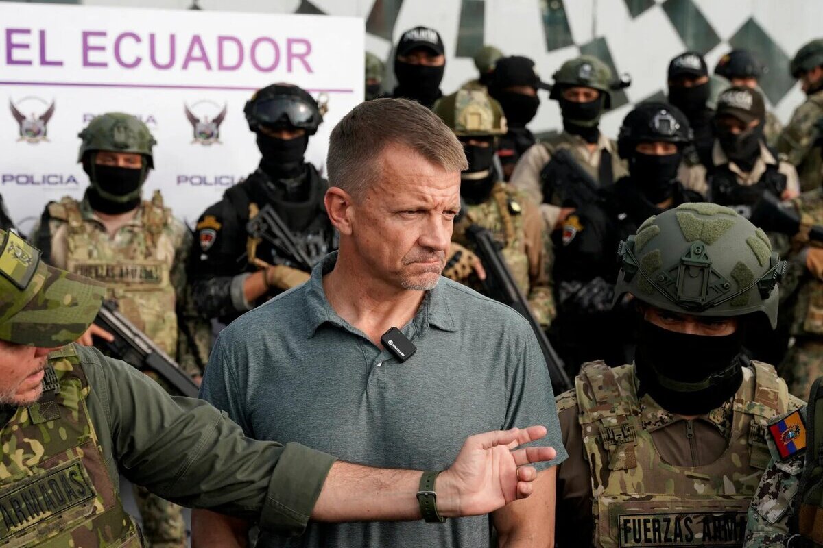 Un empresario estadounidense funda una compañía militar privada en Nigeria para defender a los cristianos perseguidos por el Estado Islámico
