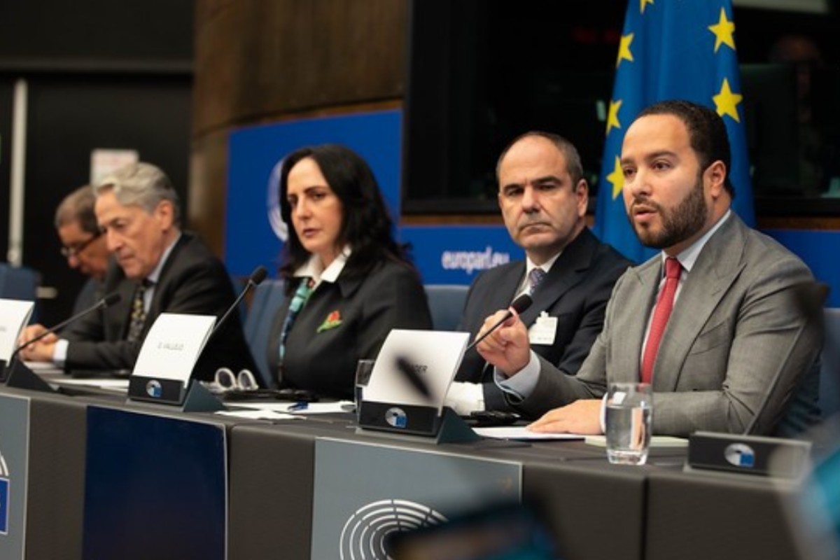 Foro Madrid denuncia en Estrasburgo que Gustavo Petro es una amenaza para Europa por su alianza con Maduro, el Cártel de los Soles y el islamismo