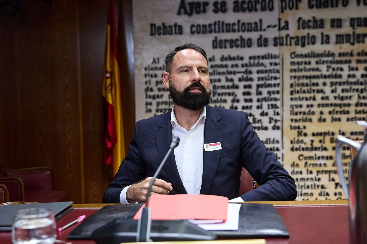 La Guardia Civil sostiene que el tesorero del PSOE recaudó 4,7 millones en microcréditos en la campaña del 10-N y conocía los sobres que se daban en Ferraz