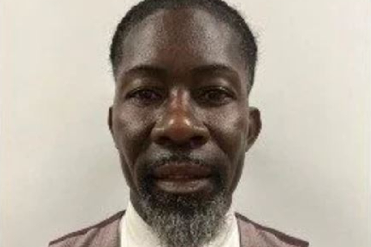 Un inmigrante ilegal con antecedentes penales dirigía escuelas en Iowa (EEUU): fue detenido y será deportado