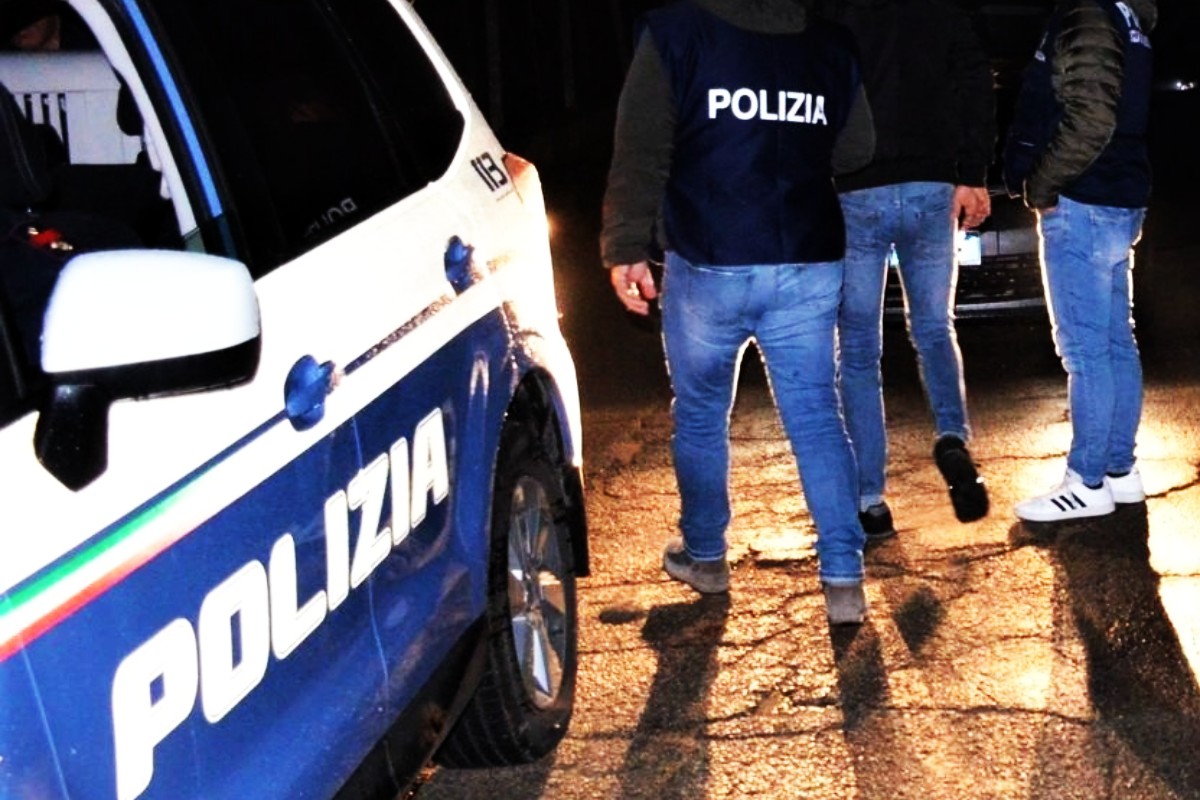 Detenido un marroquí en Módena (Italia) por empujar, arrastrar, atar y agredir sexualmente a una mujer de 50 años