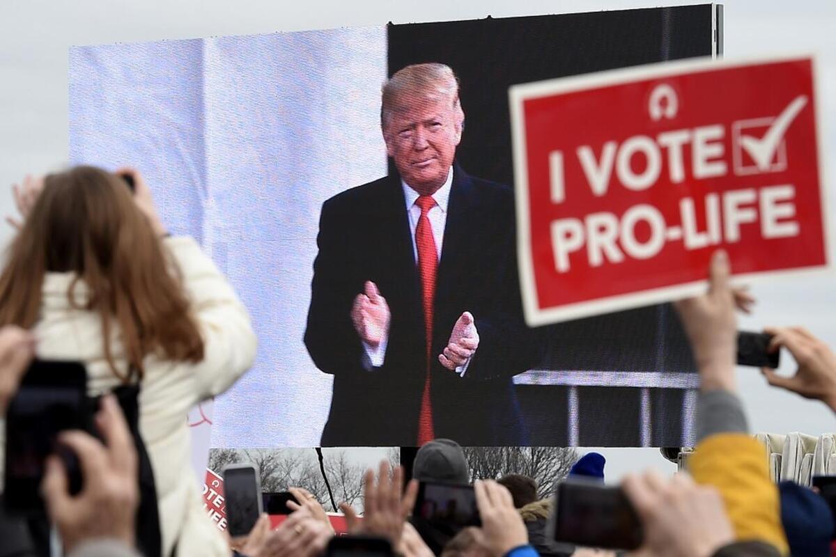 La Administración Trump da un paso más en defensa de la vida: se une a 40 países que declaran que no existe el derecho al aborto