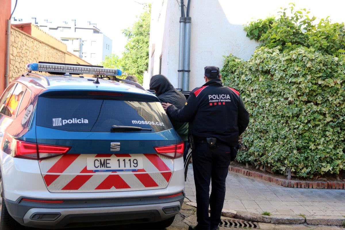 Un inmigrante magrebí con antecedentes viola a su vecina de más de 90 años en un pueblo de Gerona tras ganarse su confianza