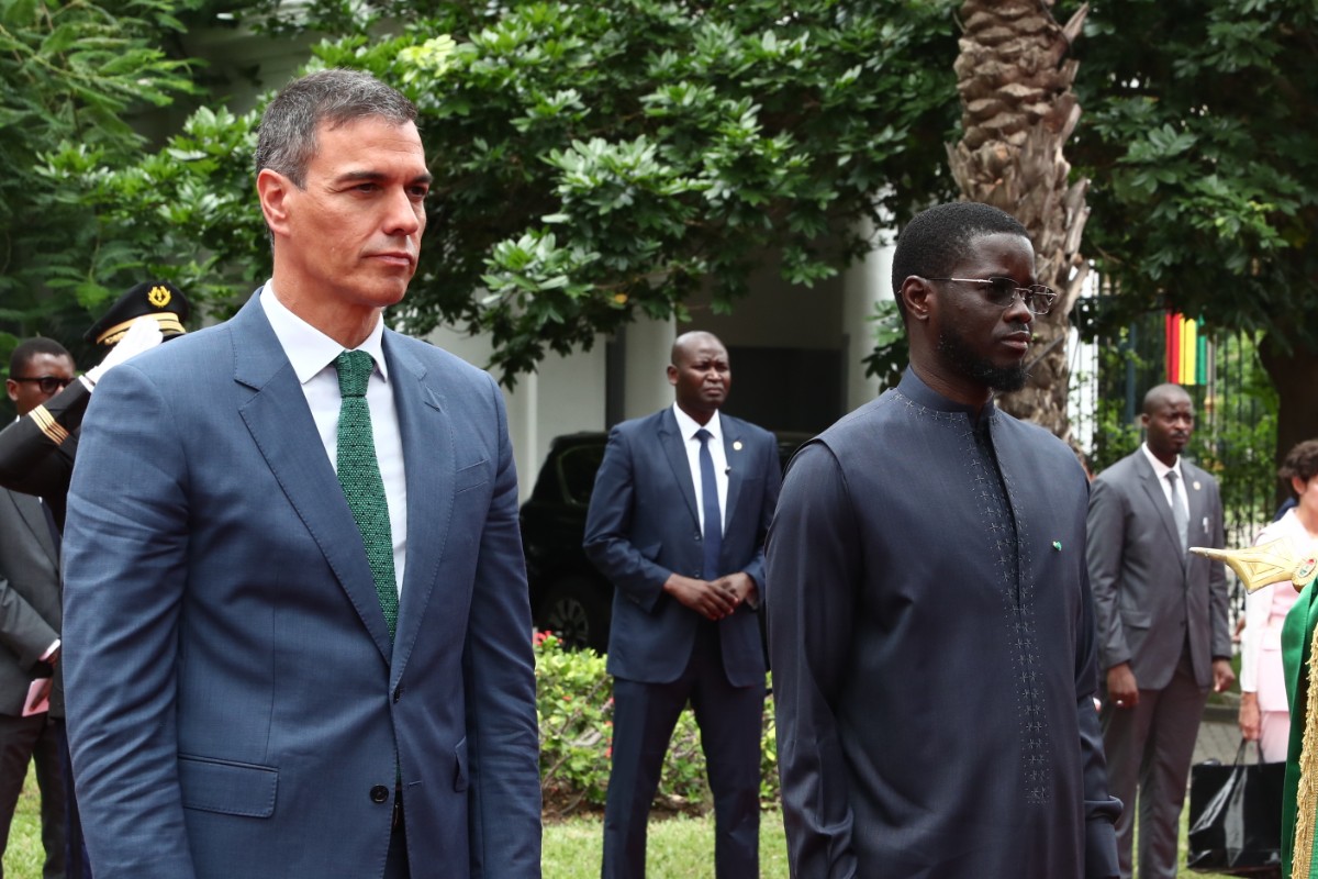 El convenio del Gobierno de Sánchez con Senegal reconoce la poligamia de manera expresa