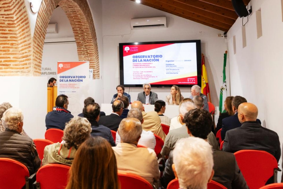 La Fundación DENAES aborda la amenaza del crimen organizado en la Costa del Sol: «Asesinatos, agresiones sexuales y secuestros están a la orden del día»
