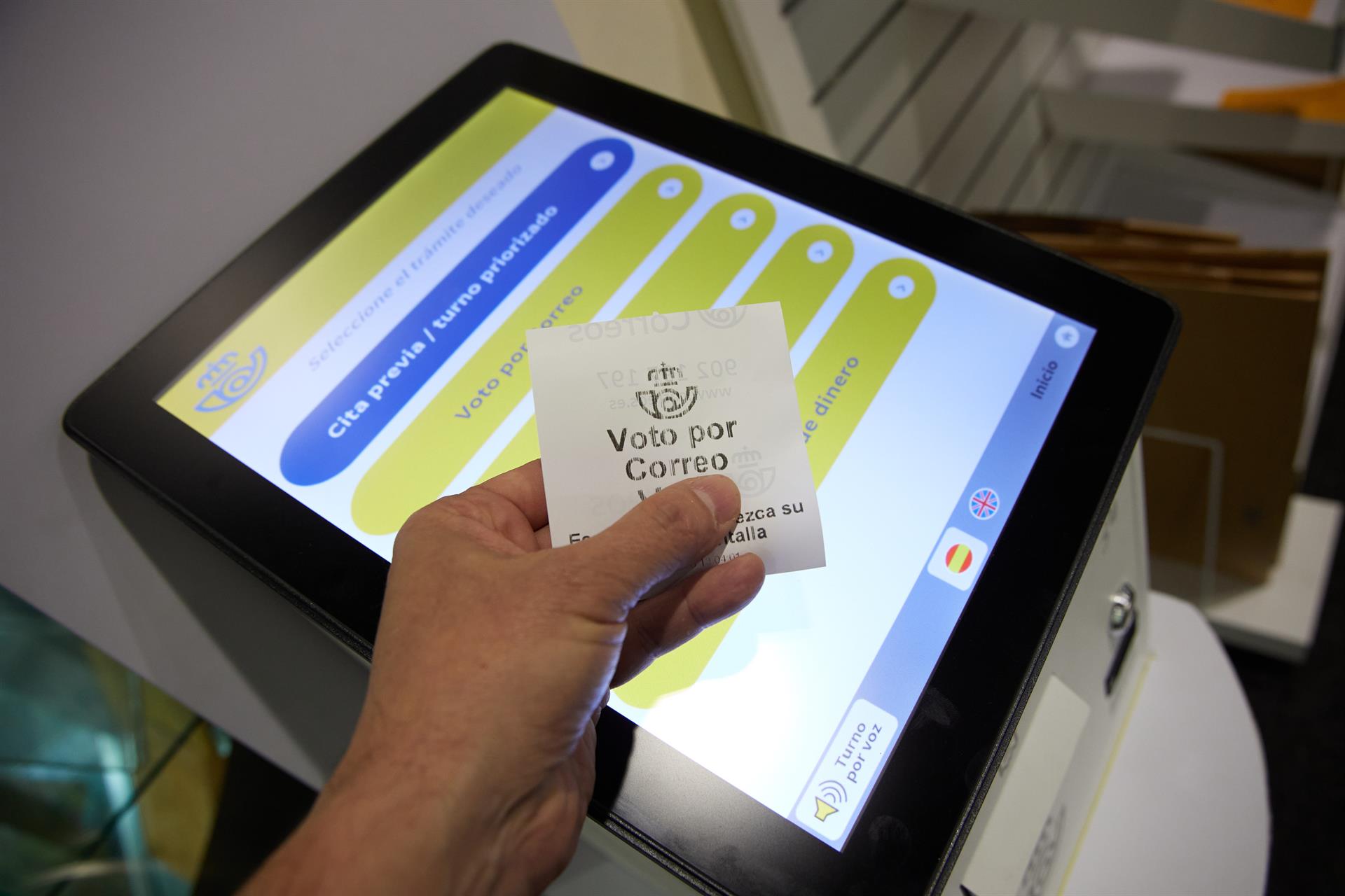 Uno de los imputados por amañar el voto por correo a favor del PSOE pide archivar el caso mientras la investigación apunta a un «modus operandi»
