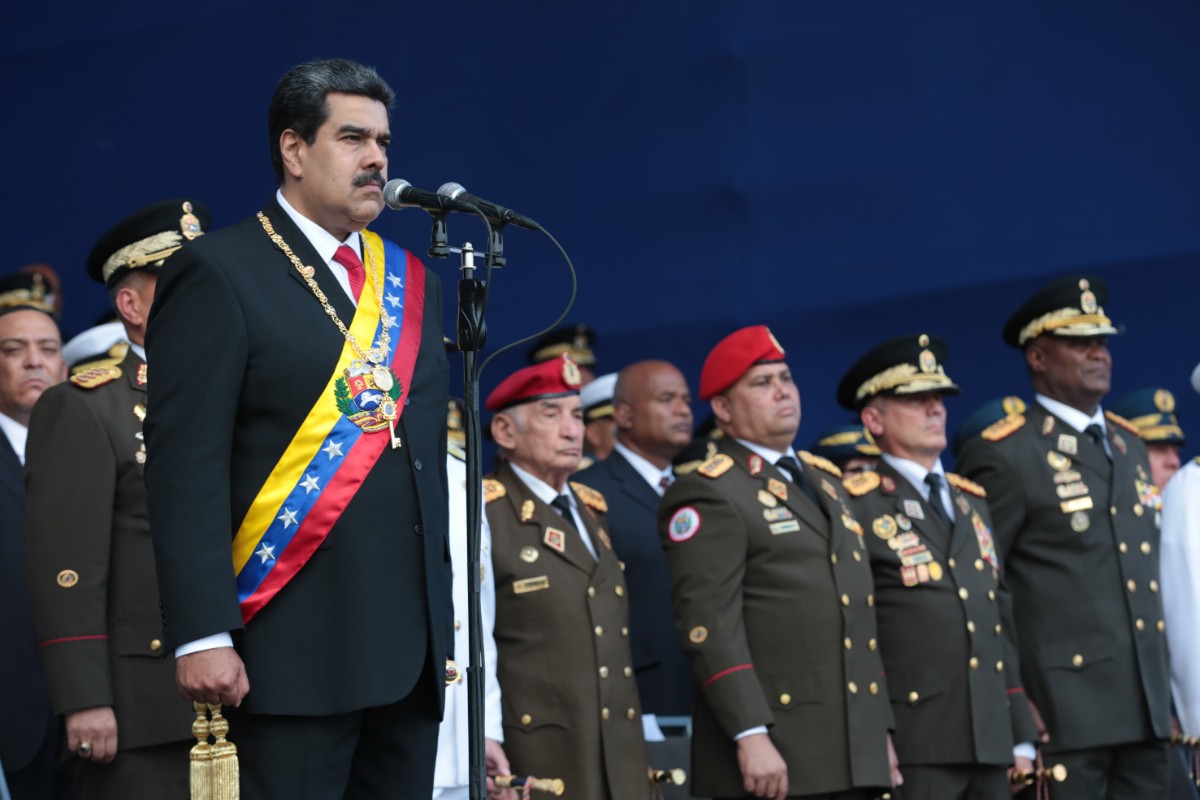 Maduro ordena un despliegue «masivo» de «medios terrestres, aéreos y navales» ante el recrudecimiento de las tensiones en el Caribe