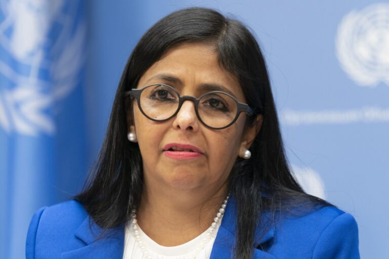 Delcy no desmiente el contenido del sobre de PDVSA que Aldama entregó a la Audiencia Nacional