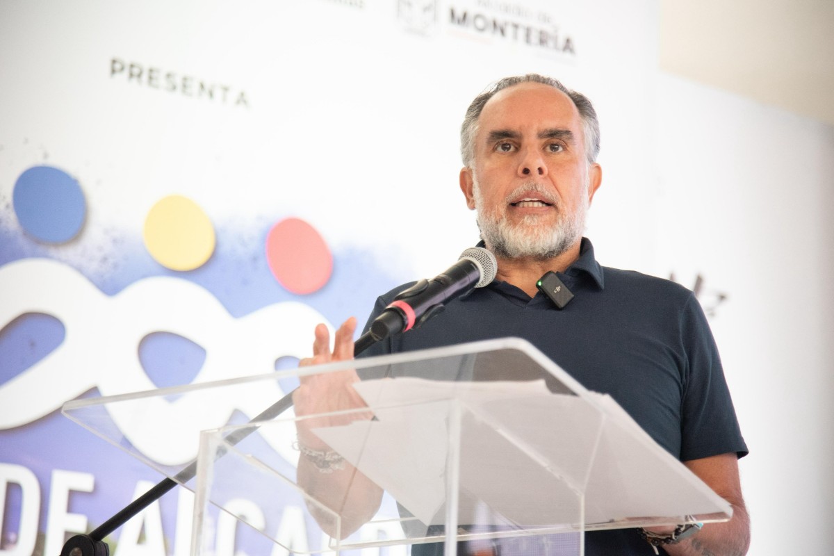 La Justicia de Colombia ordena el registro de la vivienda del ministro de Interior de Petro, señalado por corrupción