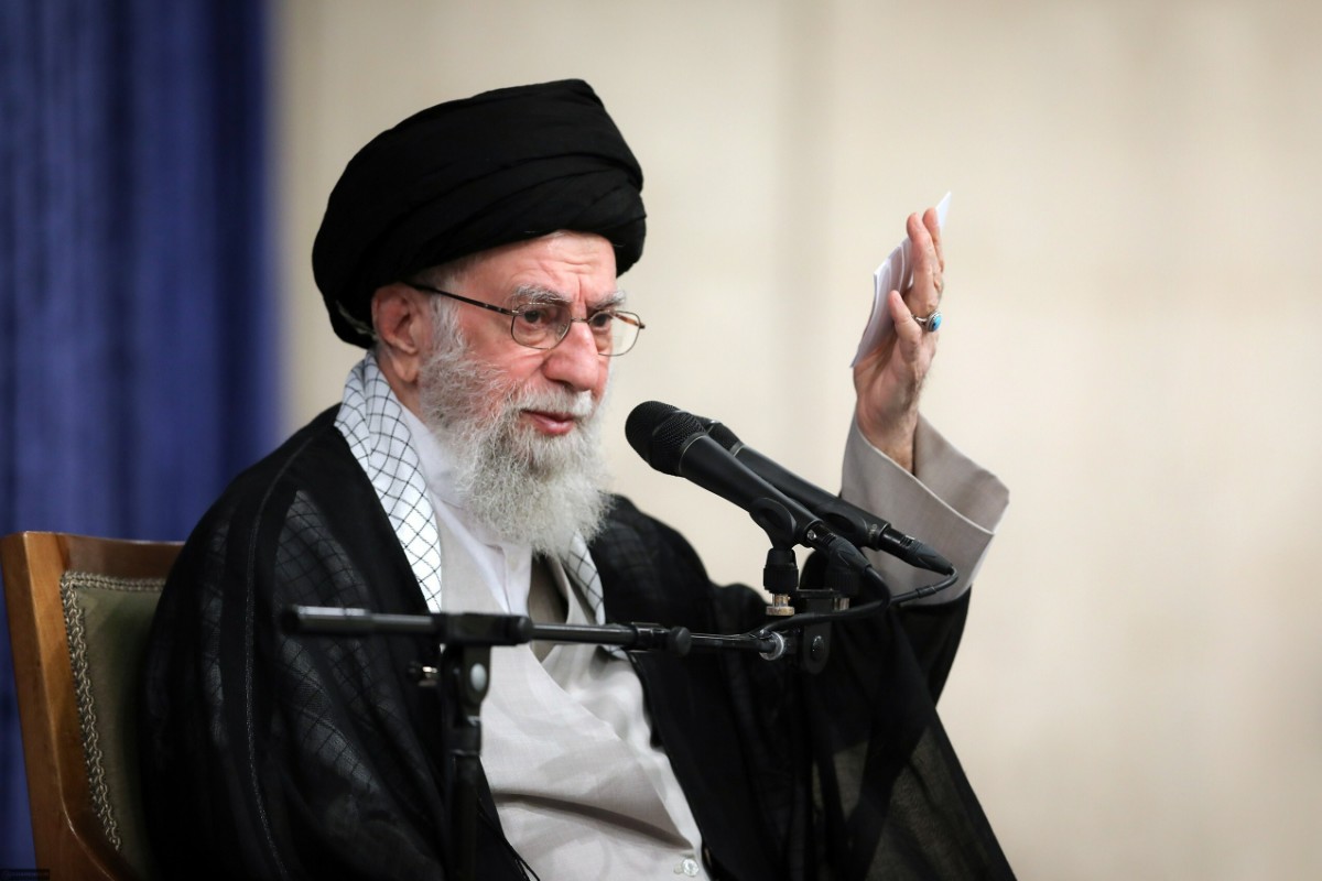 El régimen de los ayatolás de Irán restringe el acceso a internet en medio de las protestas populares