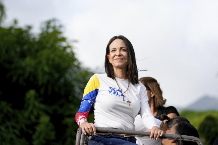 Simpatizantes de María Corina Machado se movilizan en Venezuela para exigir elecciones y su «regreso seguro» al país caribeño