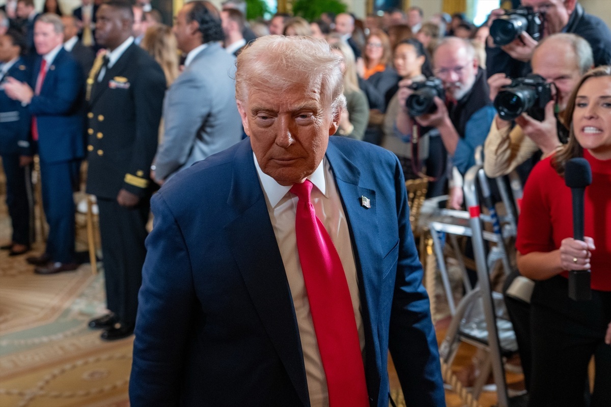 Trump acelera la operación militar en el Caribe y estudia ataques selectivos dentro de Venezuela para tumbar el régimen de Maduro