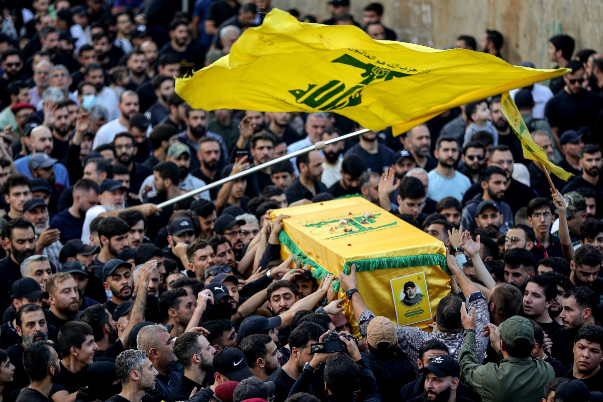 La terrorista Guardia Revolucionaria de Irán pide «venganza» tras la muerte del número dos de Hezbolá en Líbano