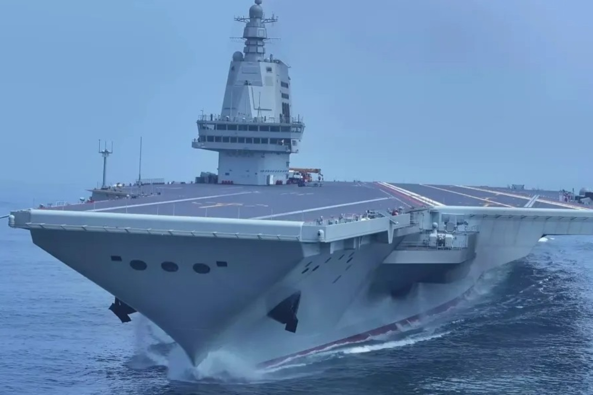 China incorpora a su Ejército un tercer portaaeronaves, el más grande del planeta, en pleno aumento de la tensión con EEUU