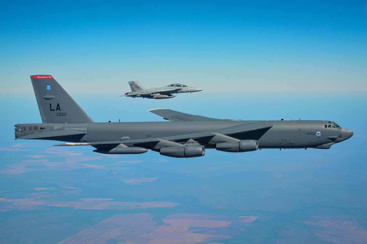 Dos aviones de combate de la Fuerza Aérea de los EEUU sobrevuelan nuevamente territorio cercano a Venezuela
