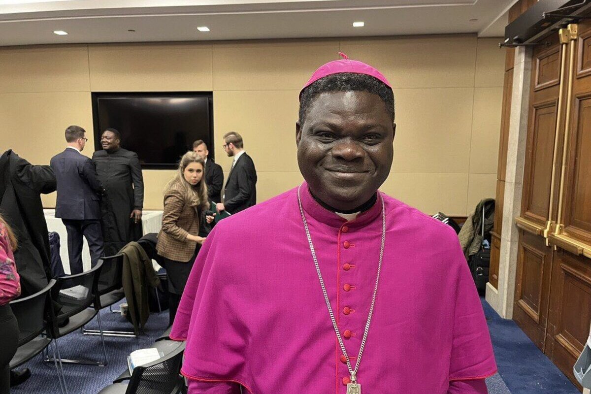 Un obispo nigeriano denuncia ante la Cámara de Representantes de EEUU el genocidio cristiano: «Quedarse callado es morir dos veces»