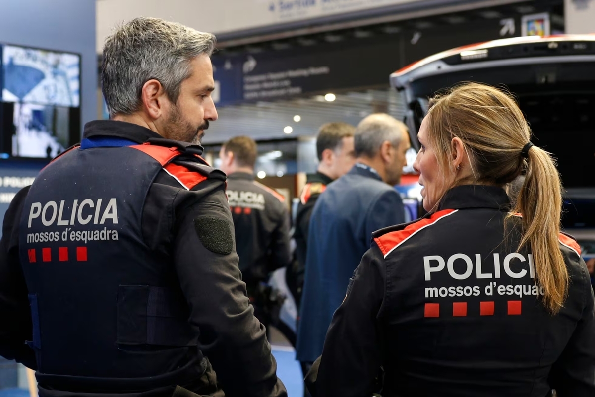 Los Mossos siguen la estela de la Erzaintza y harán público por primera vez el origen de los detenidos ante el auge de VOX
