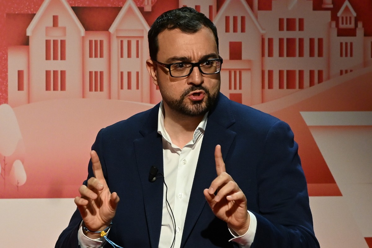 Asturias ha perdido 30.000 habitantes en edad productiva desde que Barbón (PSOE) es presidente: «Su relato demográfico no tiene nada que ver con la realidad»