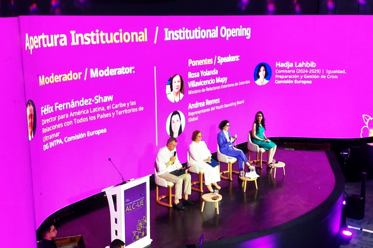 Cuando la «marea rosa» se congrega al descubierto