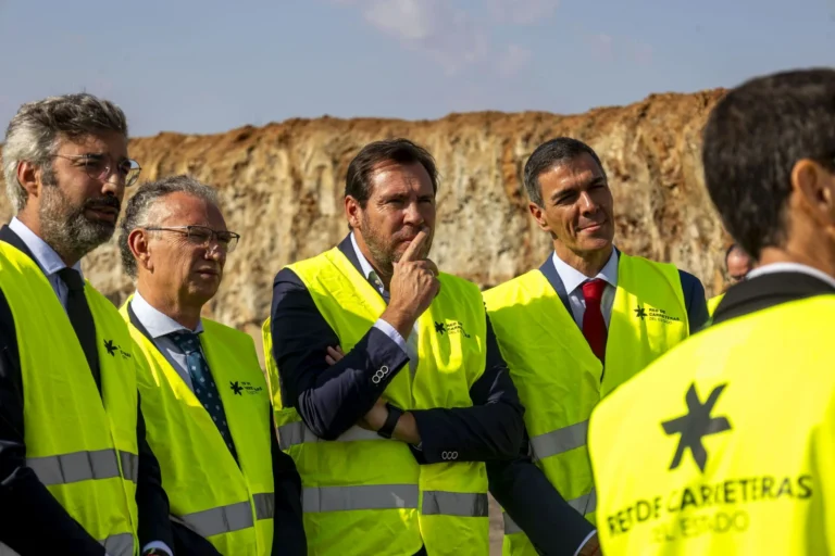 El tren pierde 9,7 millones de viajeros con Óscar Puente y registra su peor dato de mercancías desde 2013