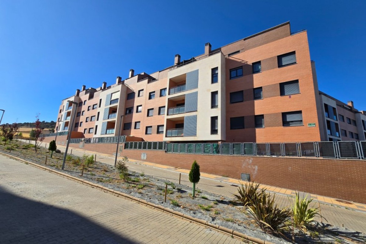 Conflictos recurrentes y casi un centenar de pisos okupados: la pesadilla de los vecinos de Arroyovereda tras cuatro años