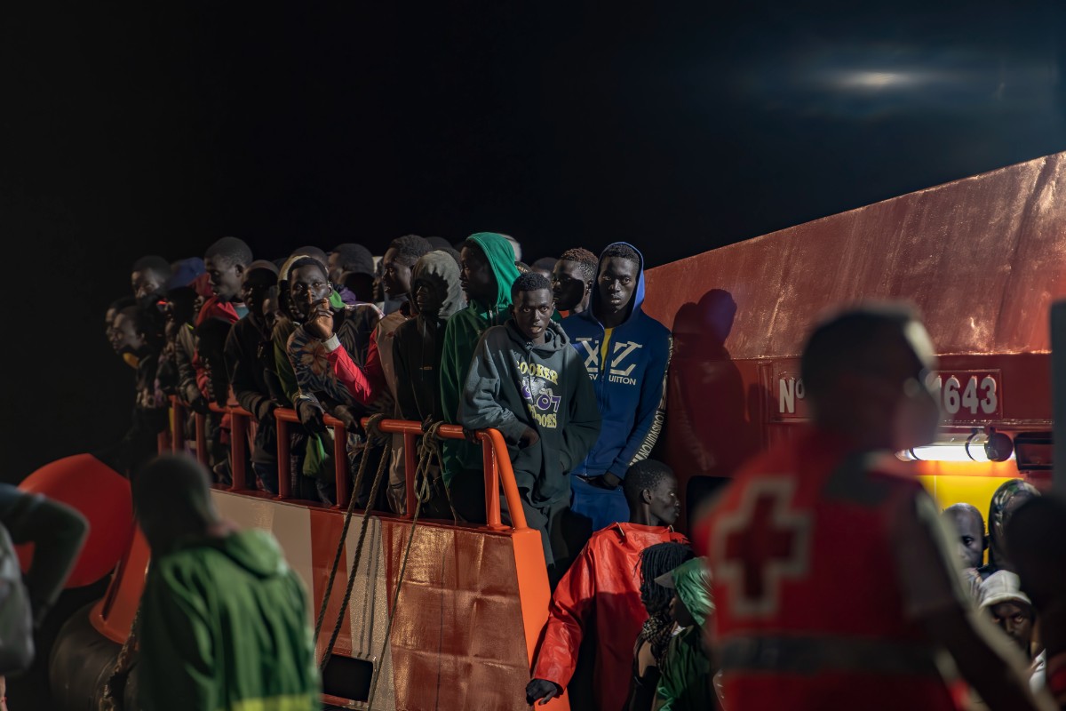 Más de 300 inmigrantes ilegales llegan a El Hierro durante la última noche