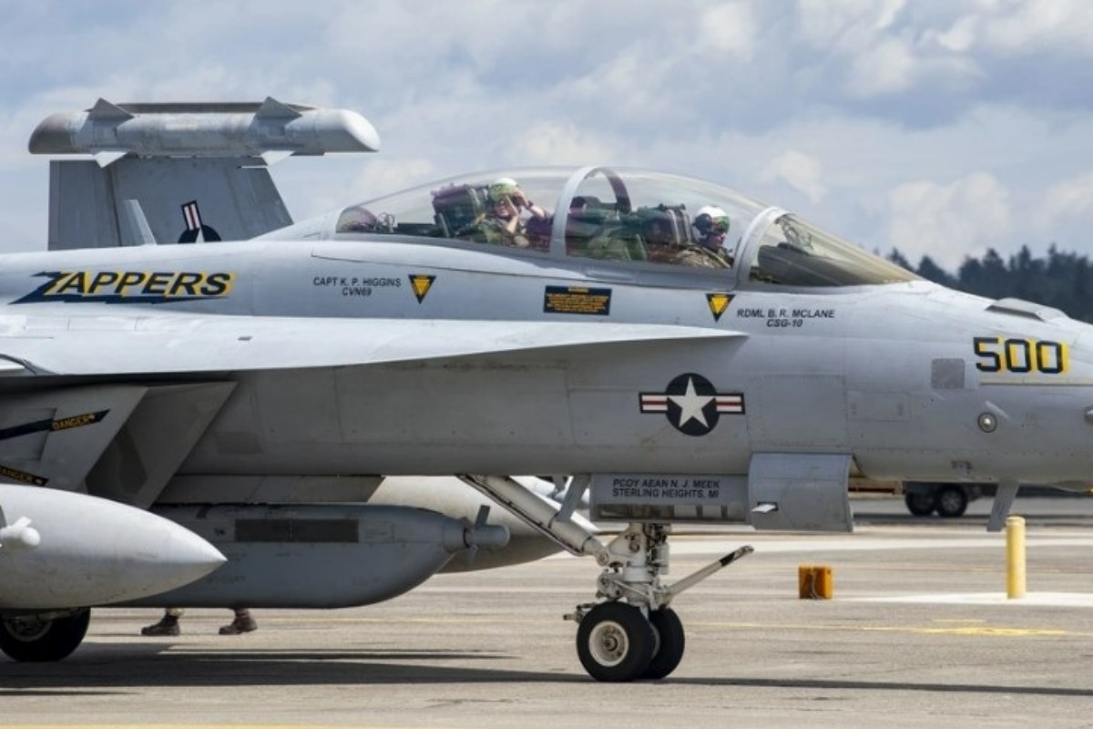 Trinidad y Tobago autoriza a aviones militares estadounidenses usar su territorio para ejecutar acciones antinarcóticos en el Caribe