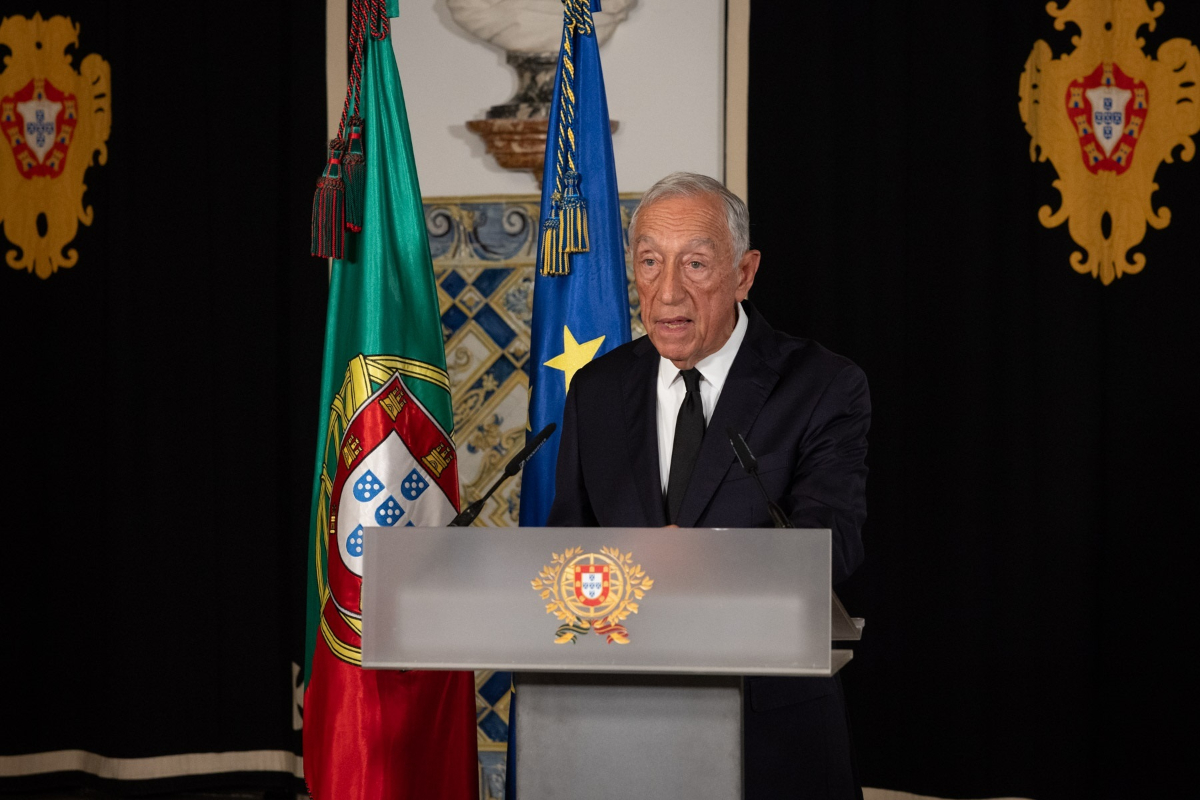 El presidente de Portugal veta la retirada de la ciudadanía a delincuentes tras el bloqueo del Constitucional