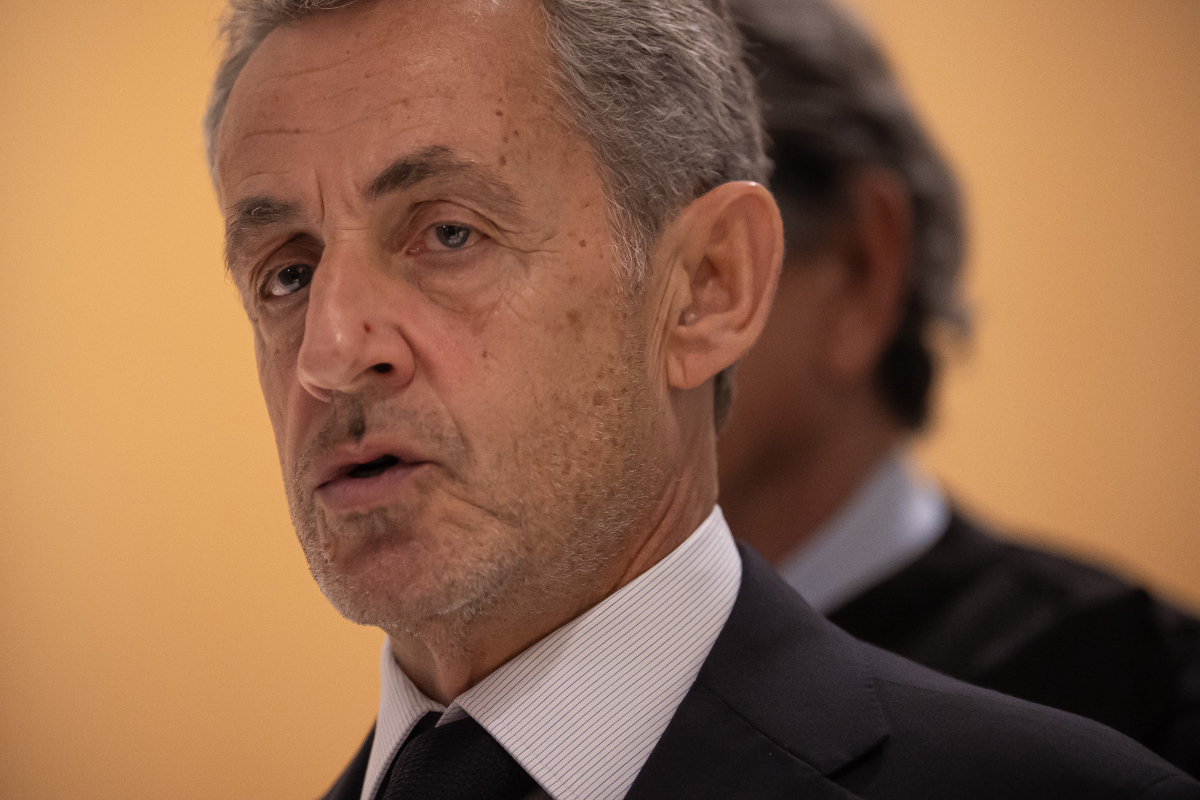 El expresidente de Francia Nicolás Sarkozy reclama ahora una alianza con Agrupación Nacional tras pedir el apoyo para Macron en 2017 y 2022