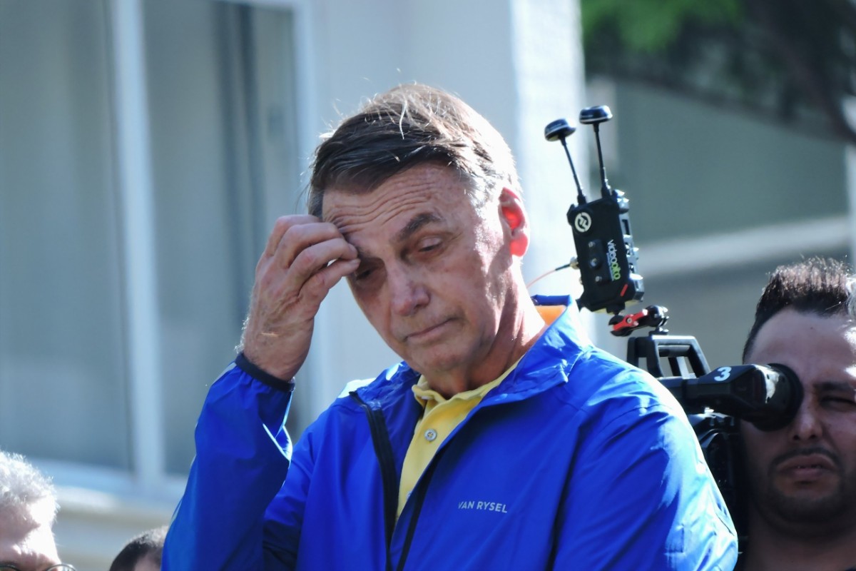 Jair Bolsonaro es sometido a otra operación tras mantener un cuadro de hipo persistente y apnea del sueño