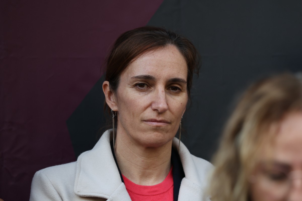 Rebelión de la sanidad pública contra la ministra Mónica García por una reforma que nadie respalda