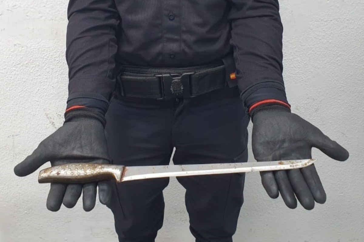 La Policía detiene en Palma a un hombre colombiano por amenazar con un cuchillo a dos niños