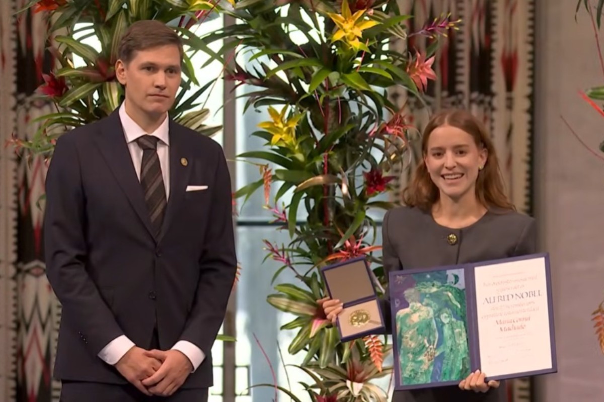 La hija de María Corina Machado recibe en su nombre en Oslo el Premio Nobel de la Paz