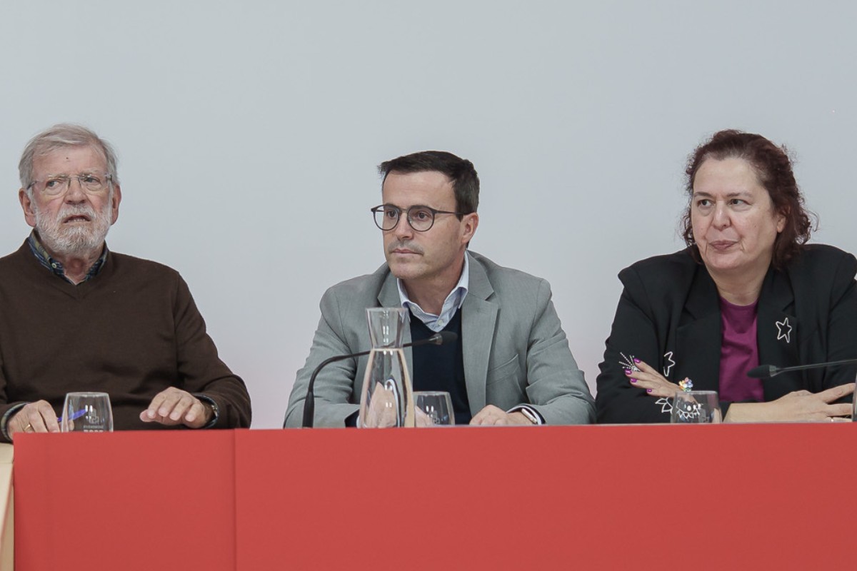 Gallardo dimite como secretario general del PSOE en Extremadura tras la histórica debacle en las elecciones