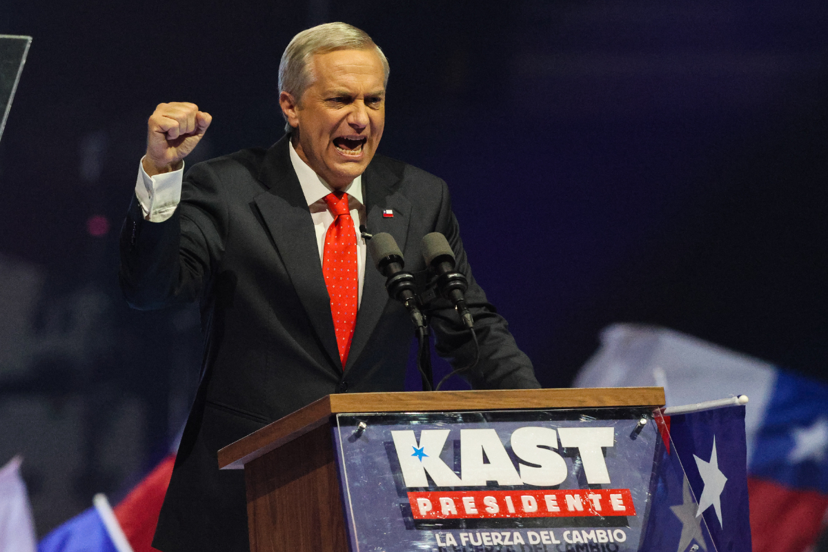 Chile elige este domingo entre comunismo o patriotismo: José Antonio Kast, claro favorito para llegar a la presidencia